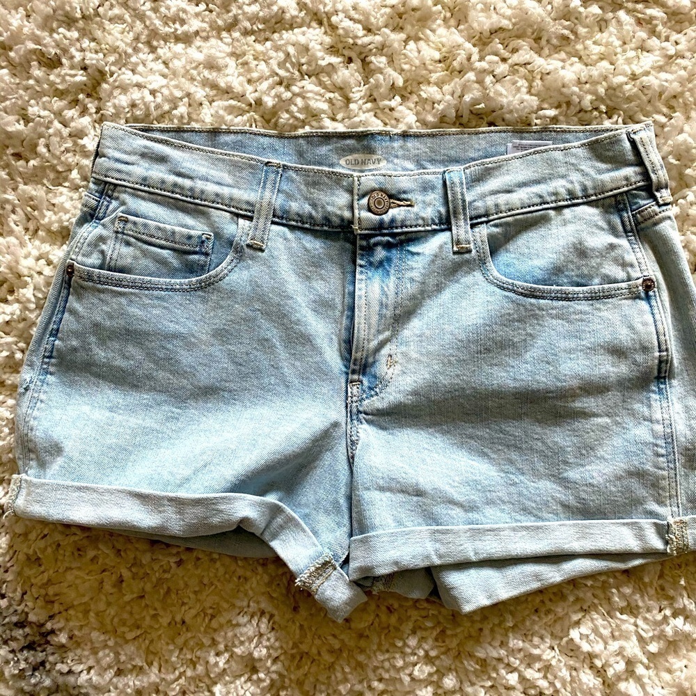 Old Navy cotton spandex light wash jeans shorts like new
